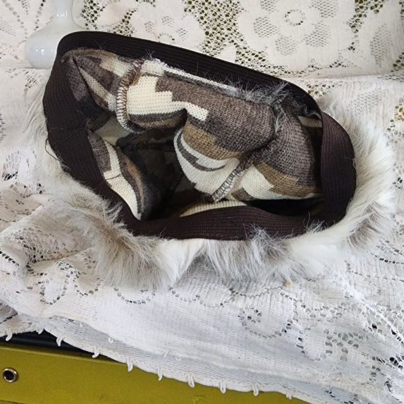 Nordic style hat, fluffy gray faux fur fox hat - Picture 7 of 9